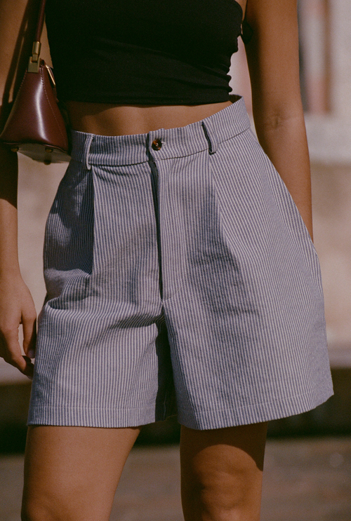 Alizée long shorts - Blue stripes