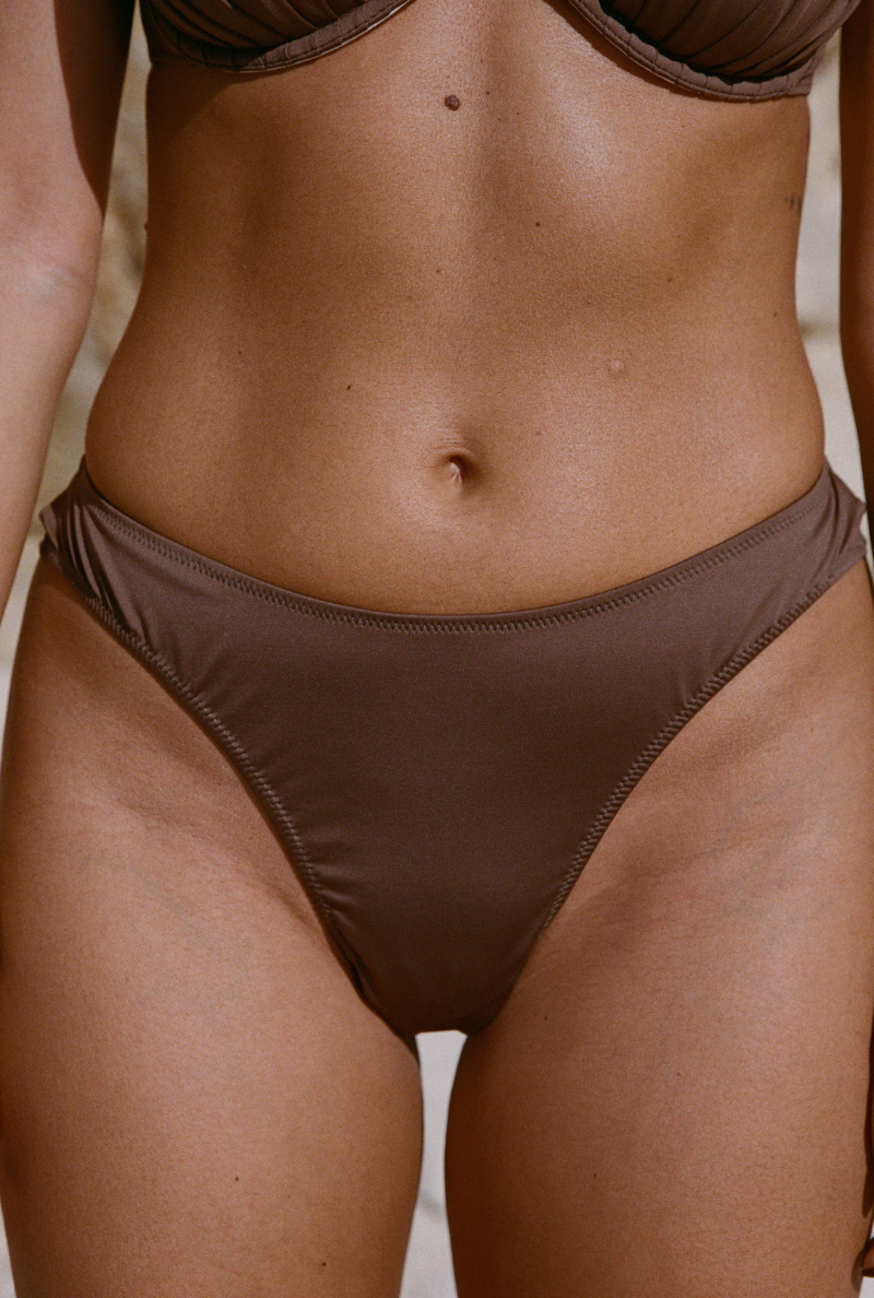 Bas de maillot tanga Margauxbtn x Nénés - Marron