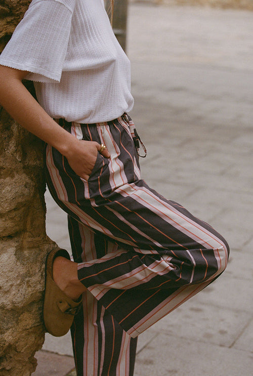 Mathilde loose pants in organic cotton - Plum stripes