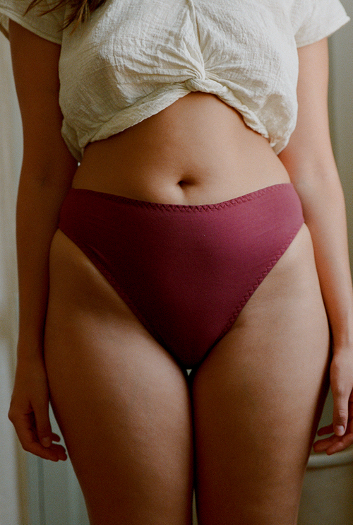 Culotte taille haute Intemporelle bordeaux