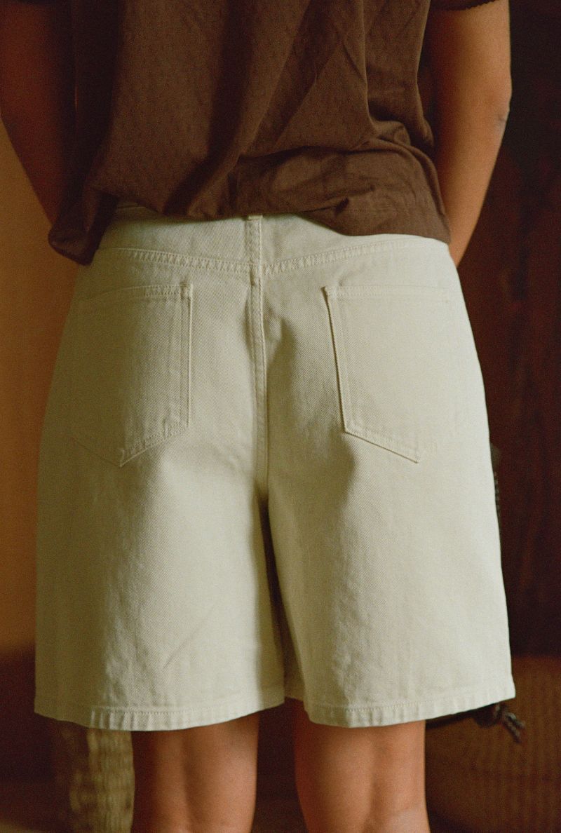 Adele Shorts - Ecru