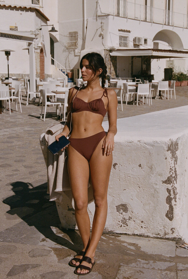 Thabita wired Top - Brown