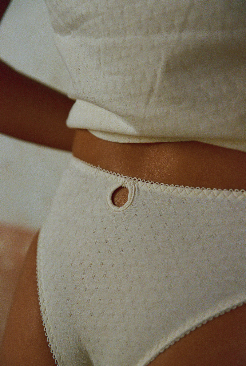 Timeless high-waisted Panty
