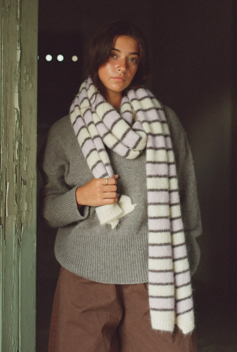Clémence Scarf – Pink Stripes