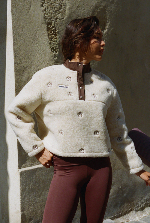 Nami Fleece - Flowers