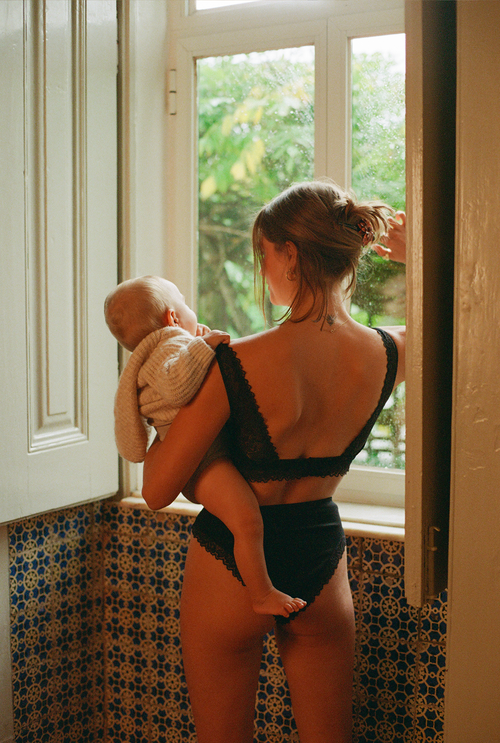 Lingerie de maternit N n s Paris